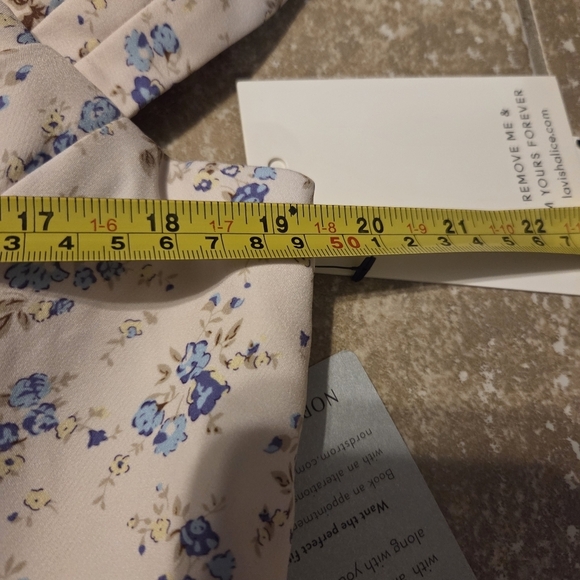 Lavish Alice Women's Off Shoulder White and Purple Floral Cocktail Dress. Sz 12 - Picture 10 of 12